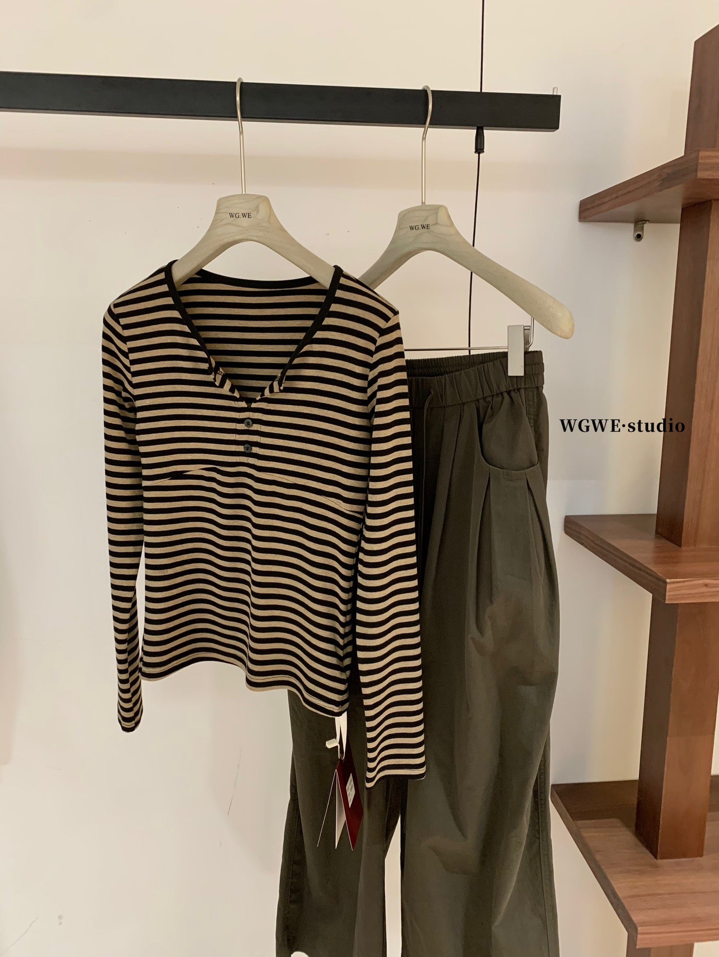 W8169#条纹长袖T恤