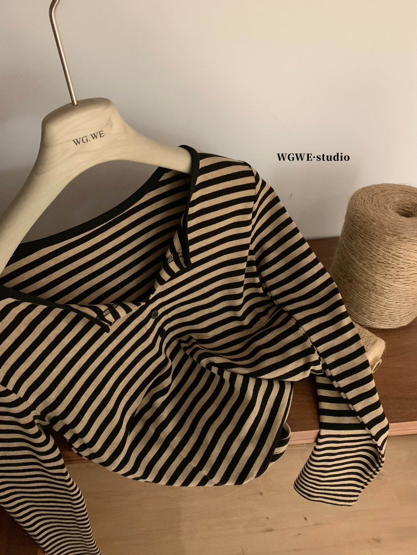 W8169#条纹长袖T恤